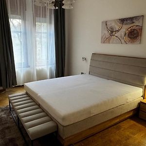 Deluxe Appartement met Twee Slaapkamers